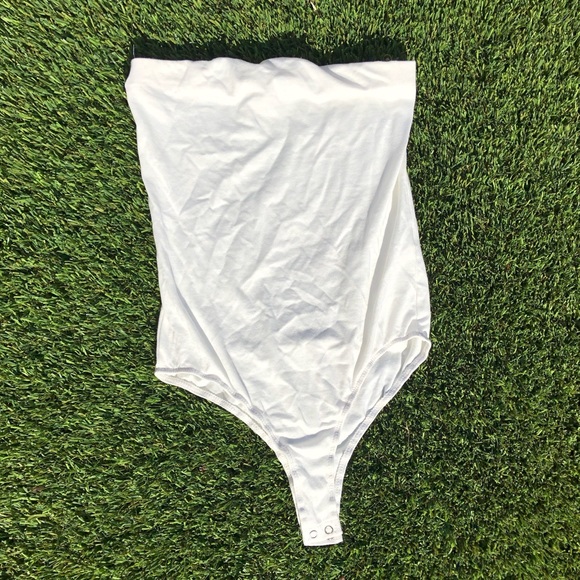 White strapless bodysuit - Picture 1 of 2